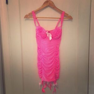 💗Victoria’s Secret lingerie dress w/ garter clips
